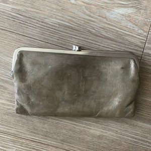 HOBO - The Lauren - clutch wallet